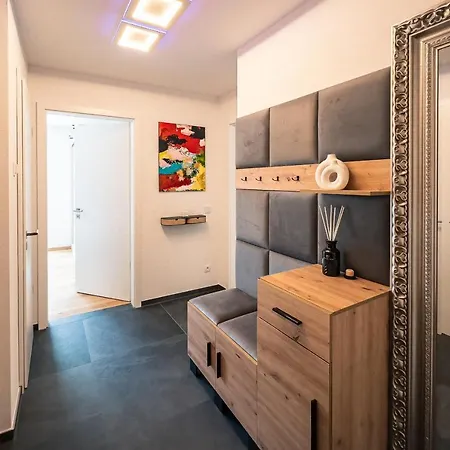 Alpdeluxe Smart - Balkon-wanne-tiefgarage-bbq Apartamento *